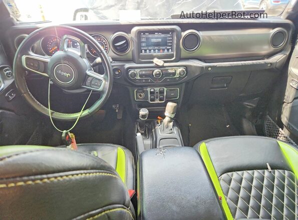 1C6HJTAG6LL139959 2020 JEEP GLADIATOR Черный Вид панели приборов