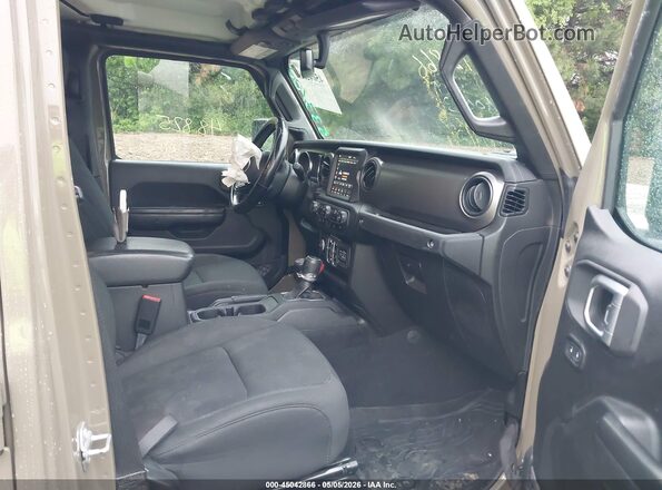 1C6JJTAGXLL201882 2020 JEEP GLADIATOR Желто-коричневый Вид салона спереди