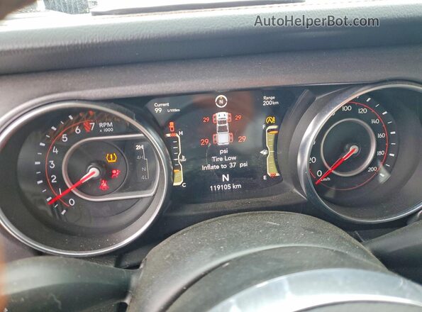 1C6JJTEG8NL117153 2022 JEEP GLADIATOR Черный Вид щитка приборов