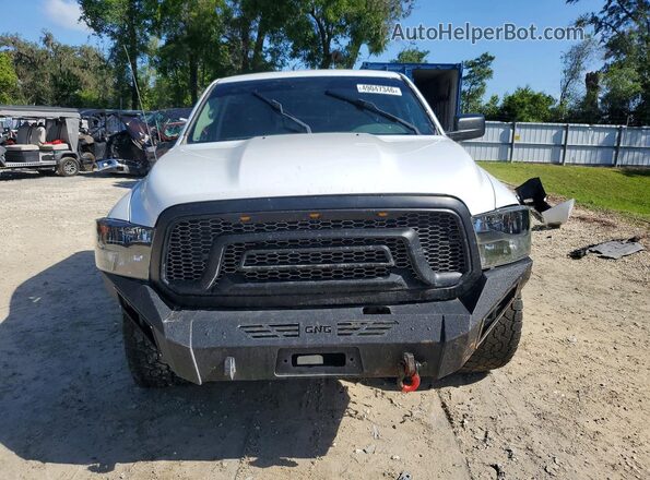 1C6RR6FG0KS500565 2019 RAM 1500 White Widok z przodu