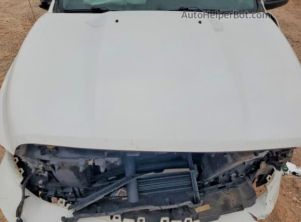 1C6RR6FG2MS525132 2021 RAM 1500 White უკანა სალონის ხედი