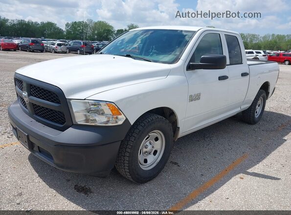 1C6RR6FG4HS614805 2017 RAM 1500 Белый Передняя левая четверть
