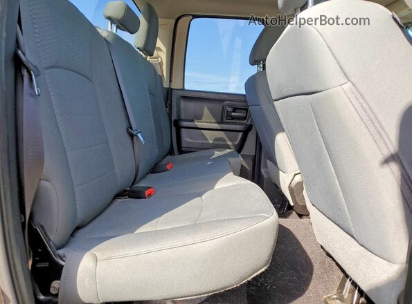 1C6RR6FG5KS609121 2019 RAM 1500 Brown Widok tylnych siedzeń