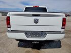 2018 Ram 1500 St Белый vin: 1C6RR6FG9JS280308