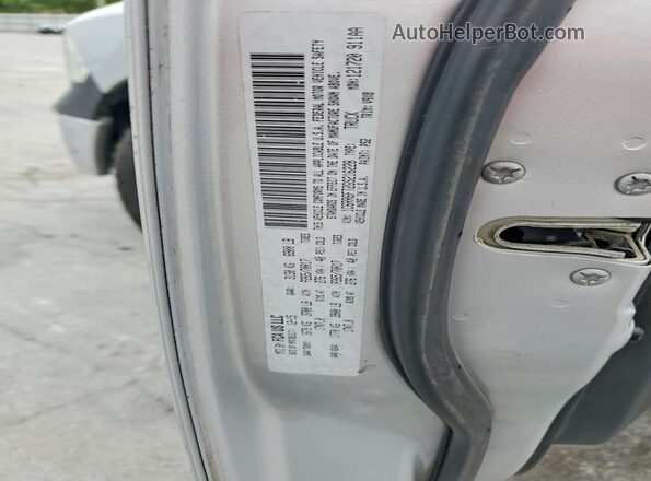 1C6RR6FT2GS216228 2016 RAM 1500 Серебряный Вид подкапотного пространства
