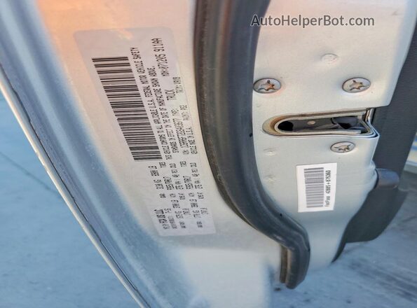 1C6RR6FT2GS403677 2016 RAM 1500 Silver Widok naklejki z numerem VIN