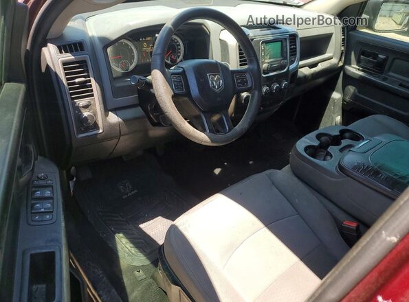 1C6RR6FT3HS505944 2017 RAM 1500 Бордовый Вид панели приборов
