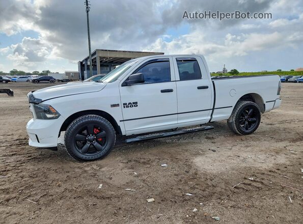 1C6RR6FT5JS238943 2018 RAM 1500 Белый Передняя левая четверть