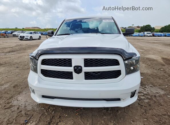 1C6RR6FT5JS238943 2018 RAM 1500 Белый Вид спереди