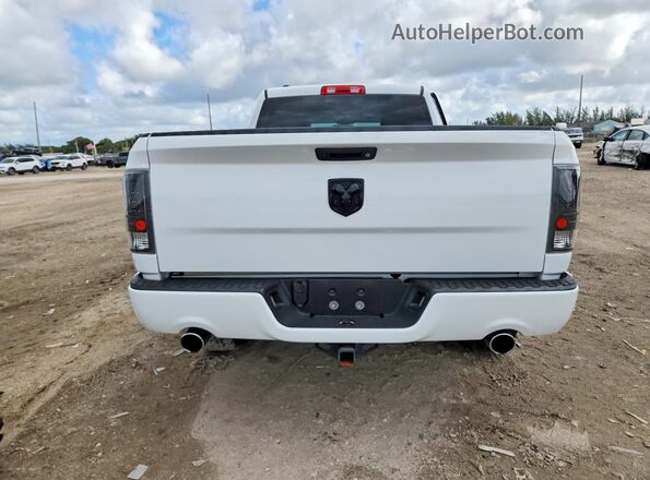 1C6RR6FT5JS238943 2018 RAM 1500 Белый Вид сзади