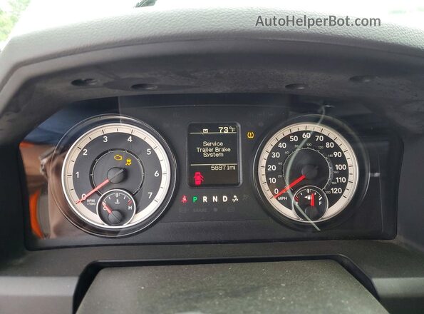 1C6RR6FT6GS293152 2016 RAM 1500 Угольный Вид щитка приборов