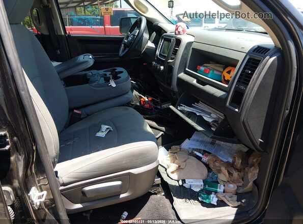 1C6RR6FT7GS133412 2016 RAM 1500 Black Widok wnętrza z przodu