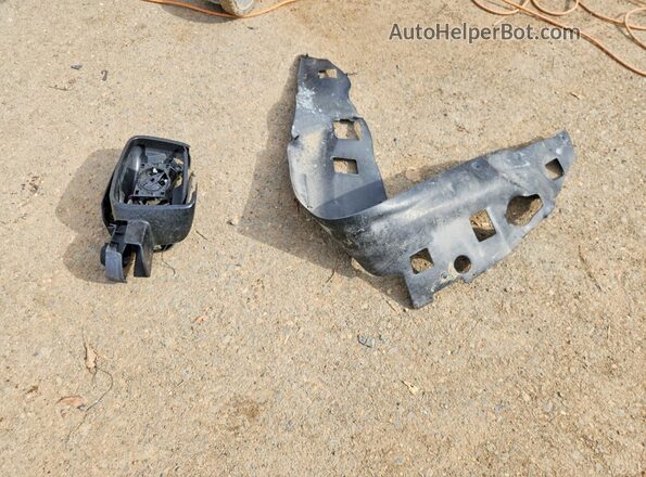 1C6RR6FT9LS128609 2020 RAM 1500 Белый Вид подкапотного пространства