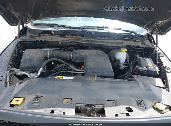 1C6RR6KG5JS296561 2018 RAM 1500 Gray Widok z tyłu