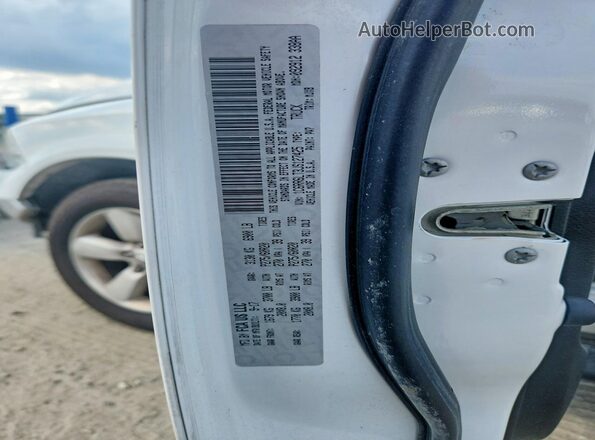 1C6RR6LT3JS127425 2018 RAM 1500 White Vista del compartimento del motor