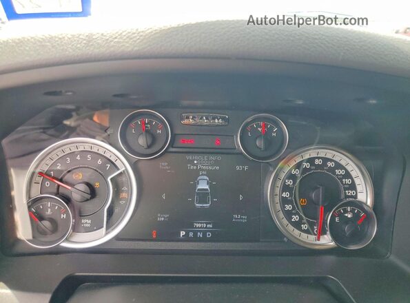 1C6RR6LT4JS188301 2018 RAM 1500 White Вид щитка приладів