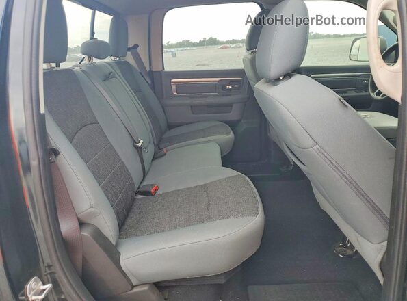 1C6RR6LT4LS143037 2020 RAM 1500 Black Вид задніх сидінь