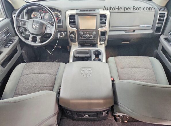 1C6RR6LT5GS190101 2016 RAM 1500 Black Dashboard view
