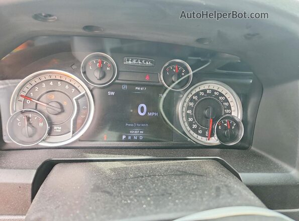1C6RR6LT6GS242447 2016 RAM 1500 Белый Вид щитка приборов