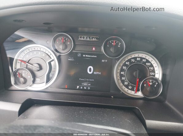 1C6RR6LTXHS551114 2017 RAM 1500 Черный Вид задних сидений