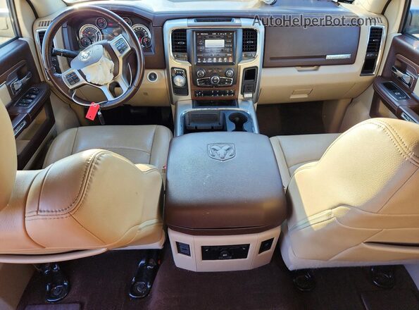 1C6RR6NT1GS233183 2016 RAM 1500 White Widok deski rozdzielczej