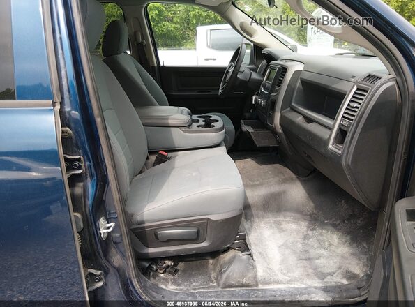1C6RR7FG0KS645658 2019 RAM 1500 CLASSIC Серый Вид салона спереди