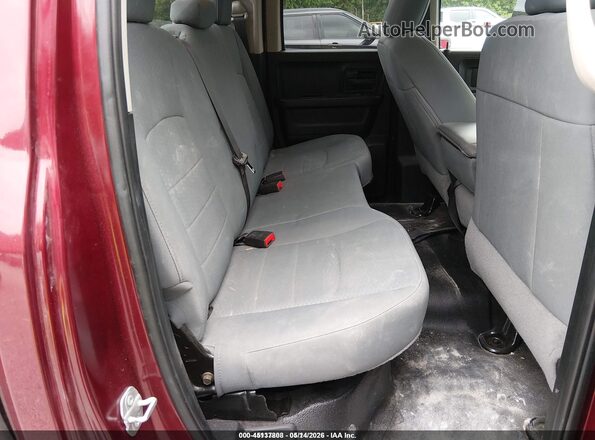 1C6RR7FG2JS294184 2018 RAM 1500 Maroon Widok naklejki z numerem VIN