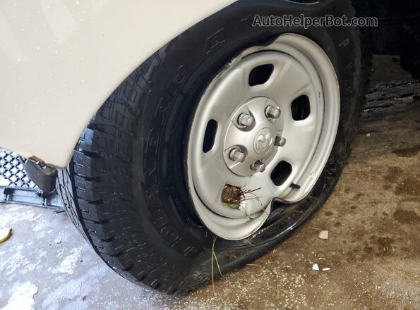 1C6RR7FG2PS595451 2023 RAM 1500 White 