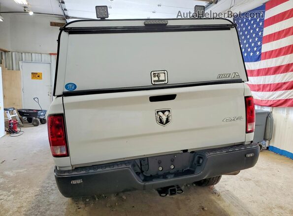 1C6RR7FG2PS595451 2023 RAM 1500 White Widok z tyłu