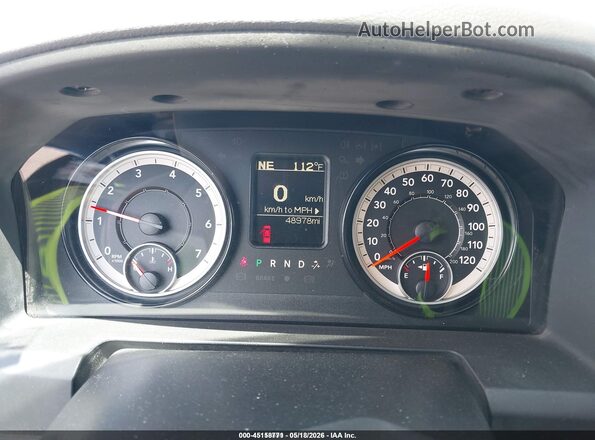 1C6RR7FG5JS297175 2018 RAM 1500 White Հետևի նստատեղերի տեսք