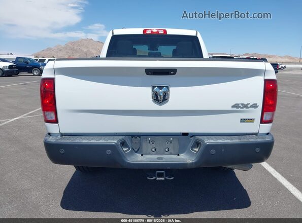 1C6RR7FG5JS297175 2018 RAM 1500 White Սալոնի 360 աստիճան տեսք