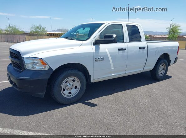 1C6RR7FG5JS297175 2018 RAM 1500 White Սարքավորումների վահանակի տեսք