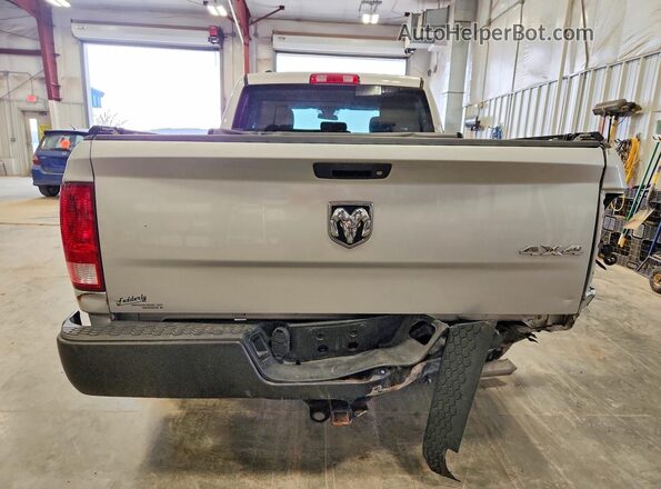 1C6RR7FG6GS276912 2016 RAM 1500 Серебряный Вид сзади
