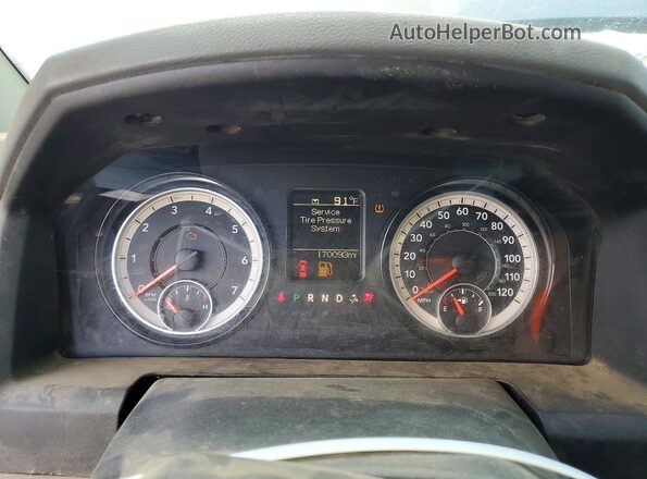 1C6RR7FT7JS167508 2018 RAM 1500 Черный Вид щитка приборов