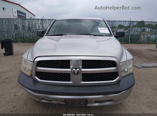 1C6RR7FT8GS230463 2016 RAM 1500 Серебряный Вид щитка приборов