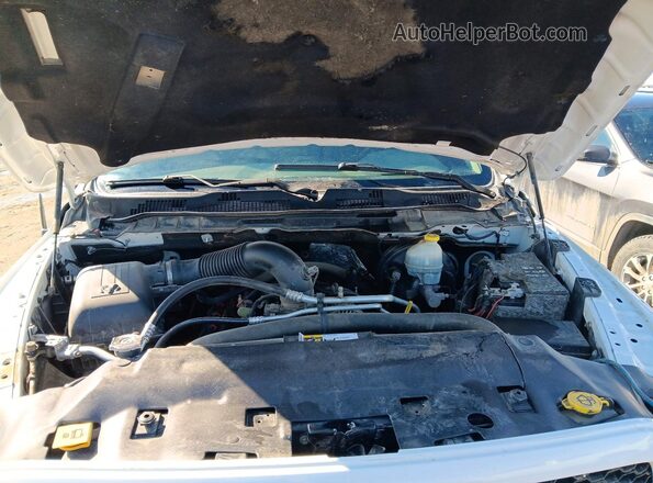 1C6RR7FTXGS301243 2016 RAM 1500 White Widok wnętrza z tyłu