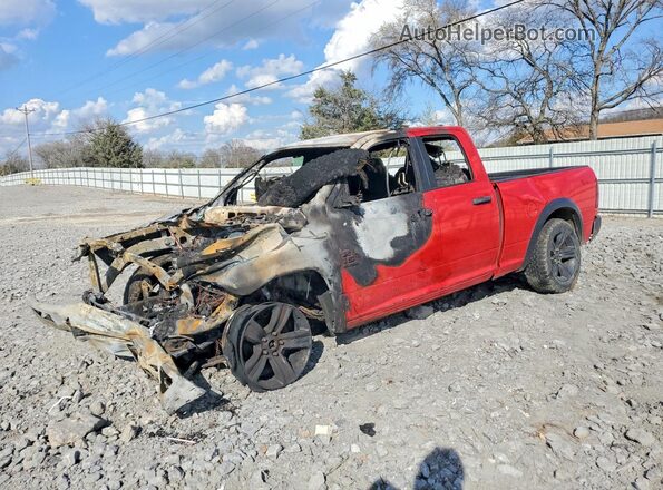 1C6RR7GG0MS571501 2021 RAM 1500 Красный Передняя левая четверть
