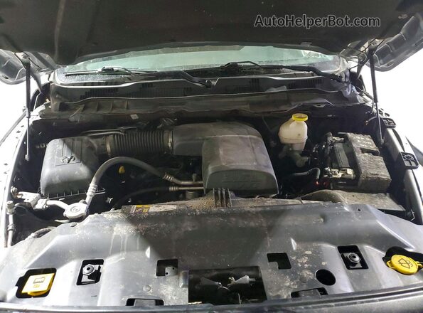 1C6RR7GG2LS123811 2020 RAM 1500 Gray Rear interior view