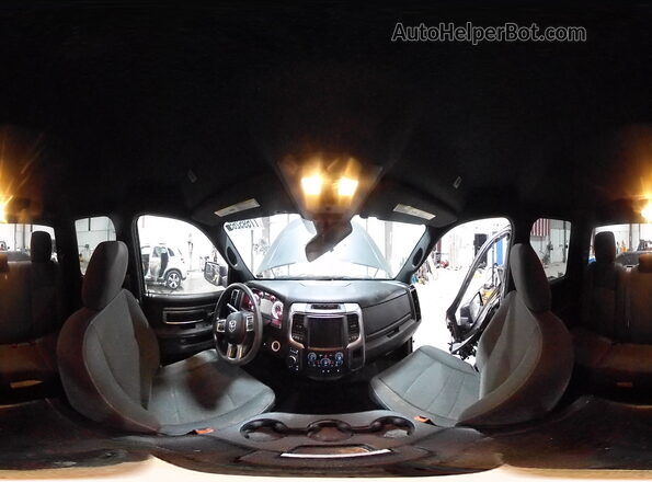 1C6RR7GG9MS590418 2021 RAM 1500 Gray Widok wnętrza 360 stopni
