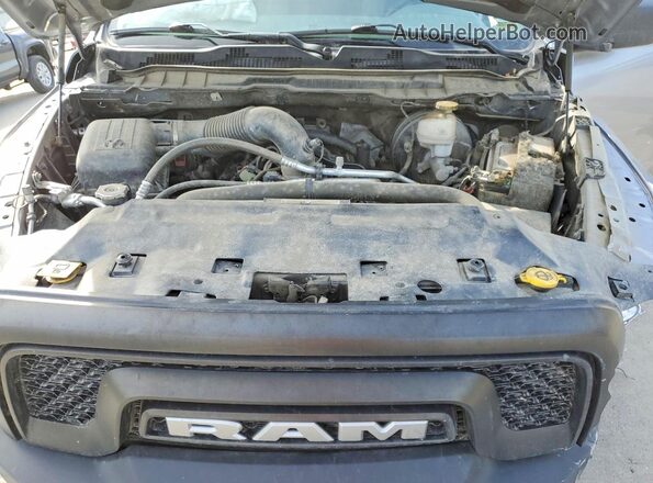 1C6RR7GT7LS122991 2020 RAM 1500 Silver Widok wnętrza z tyłu