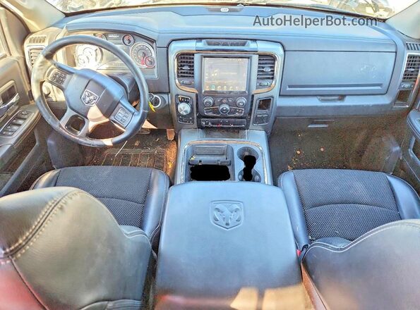 1C6RR7HT2GS102751 2016 RAM 1500 Черный Вид панели приборов
