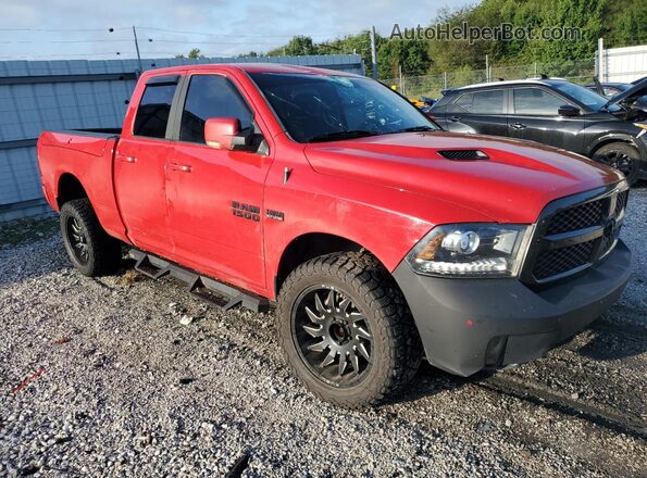 1C6RR7HT2JS154548 2018 RAM 1500 Red Delantero derecho