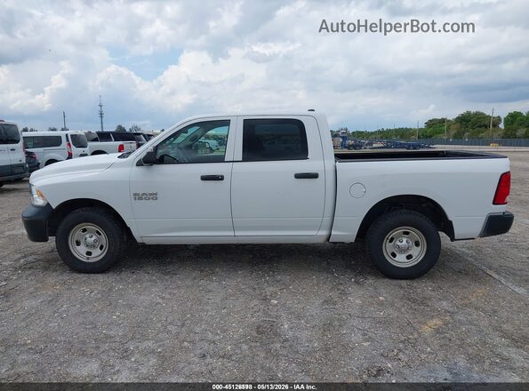 1C6RR7KG3JS348212 2018 RAM 1500 White Widok wnętrza 360 stopni