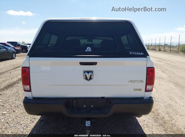 1C6RR7KG5JS286506 2018 RAM 1500 Белый 