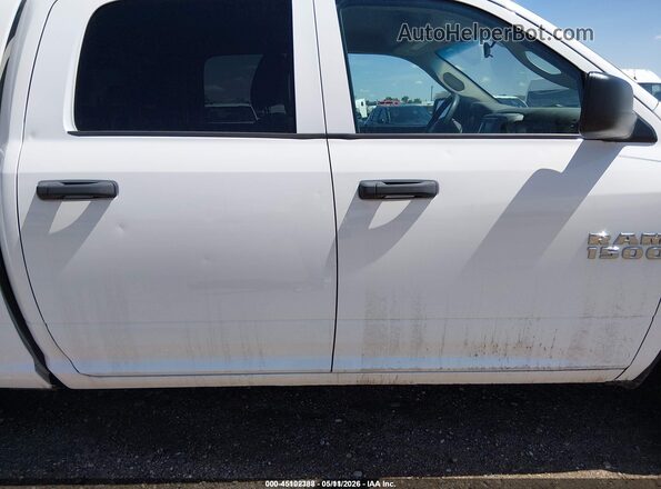 1C6RR7KG5JS286506 2018 RAM 1500 Белый Вид задней части салона