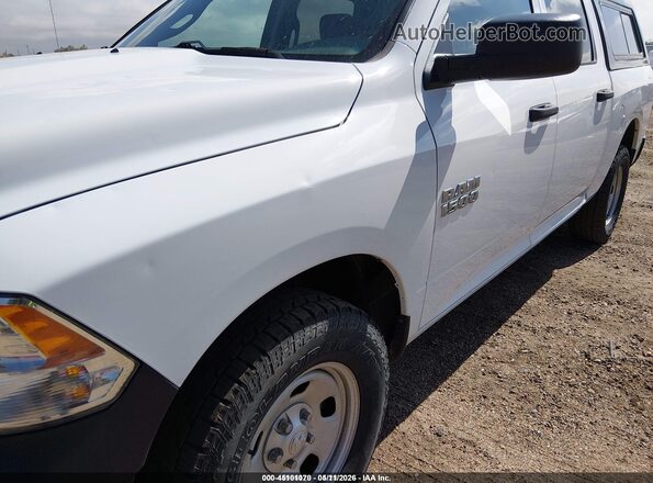 1C6RR7KGXJS306667 2018 RAM 1500  Սարքավորումների վահանակի տեսք