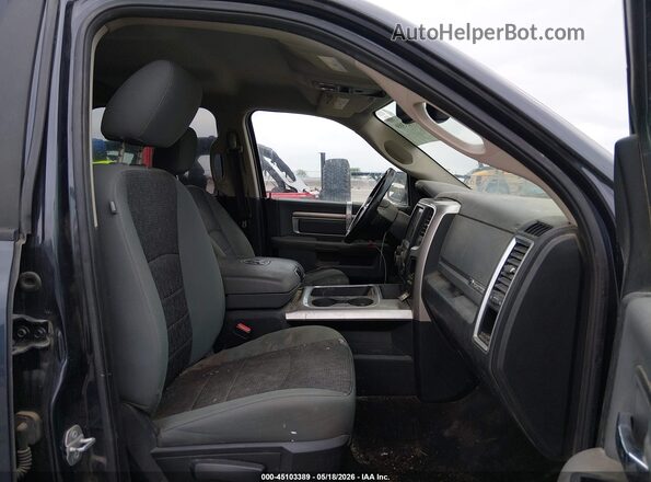 1C6RR7LG1GS133080 2016 RAM 1500 Dark Blue Вид салона спереди