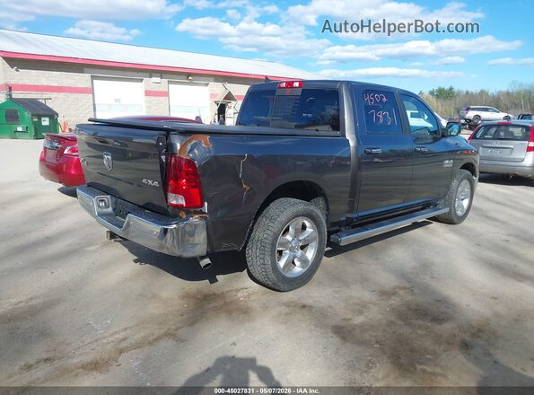 1C6RR7LG2JS253705 2018 RAM 1500 Gray Rear right