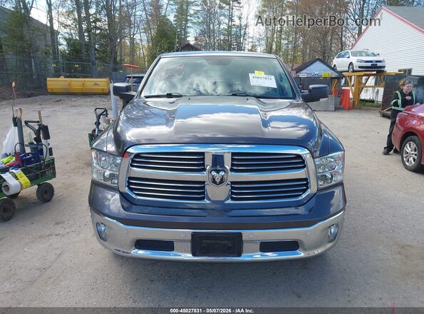 1C6RR7LG2JS253705 2018 RAM 1500 Gray Instrument cluster view