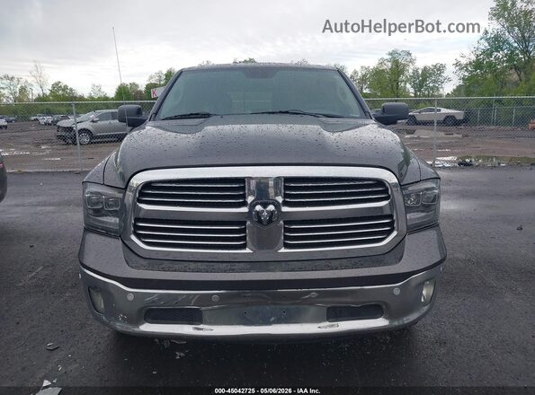 1C6RR7LG3GS131945 2016 RAM 1500 Серый Вид задней части салона